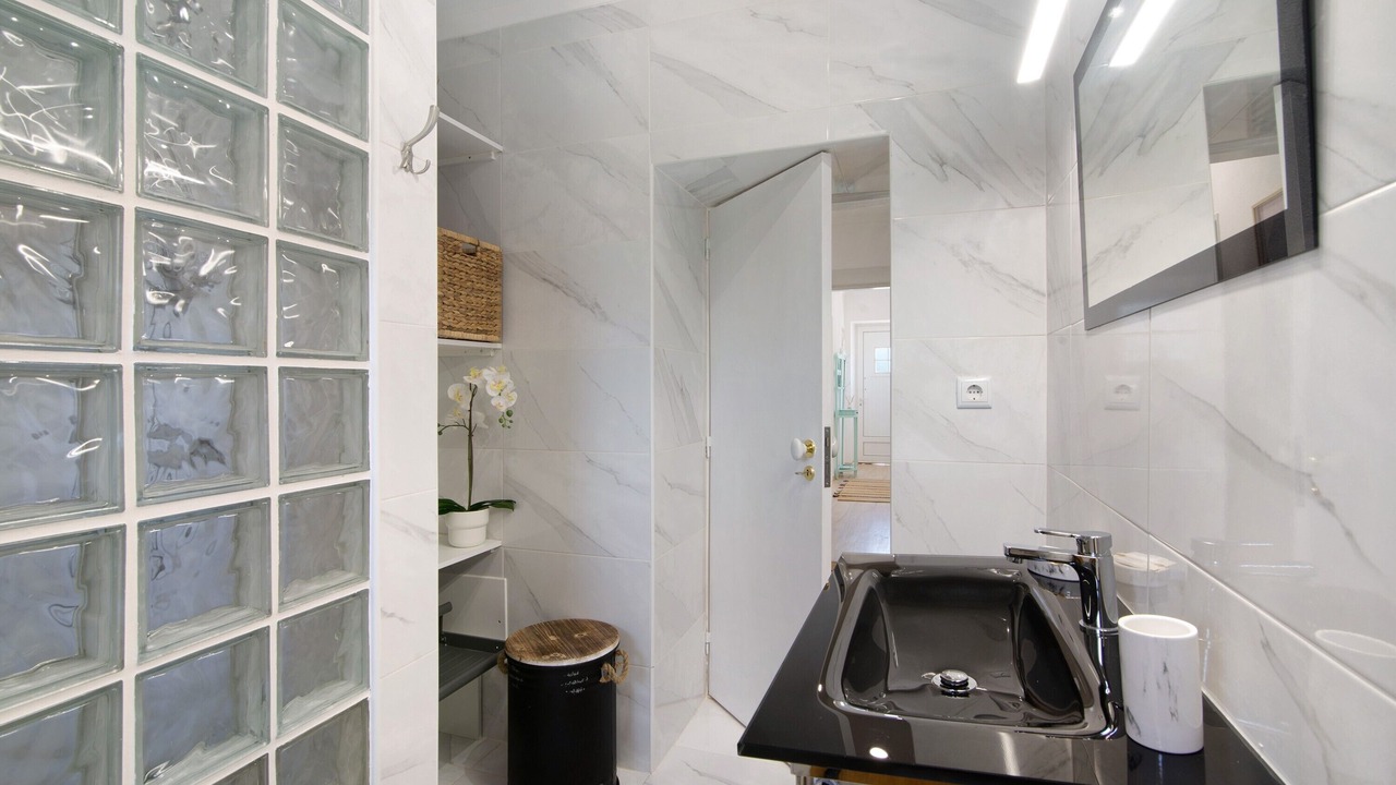 Photo of Bathroom in Santo Estevao