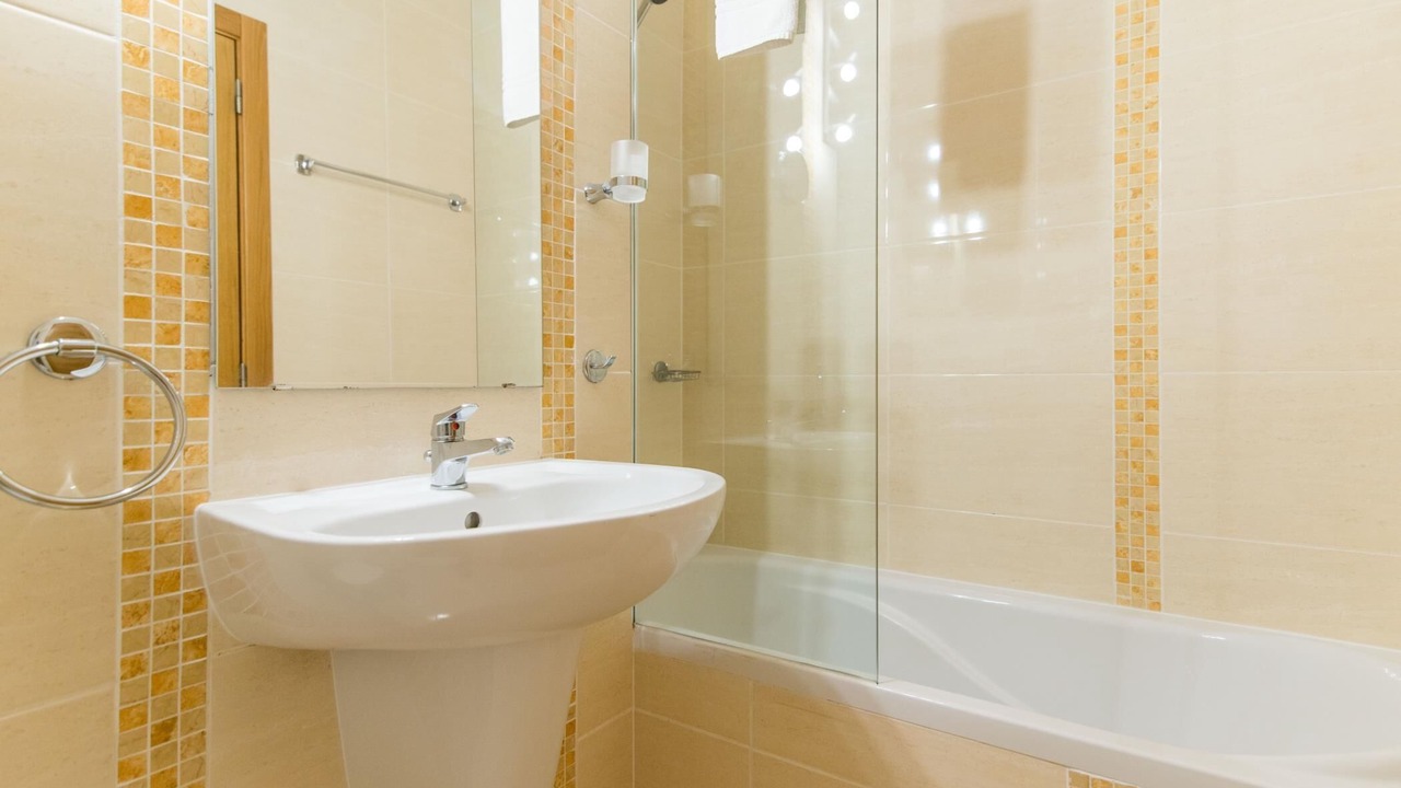 Photo of Bathroom in Tavira