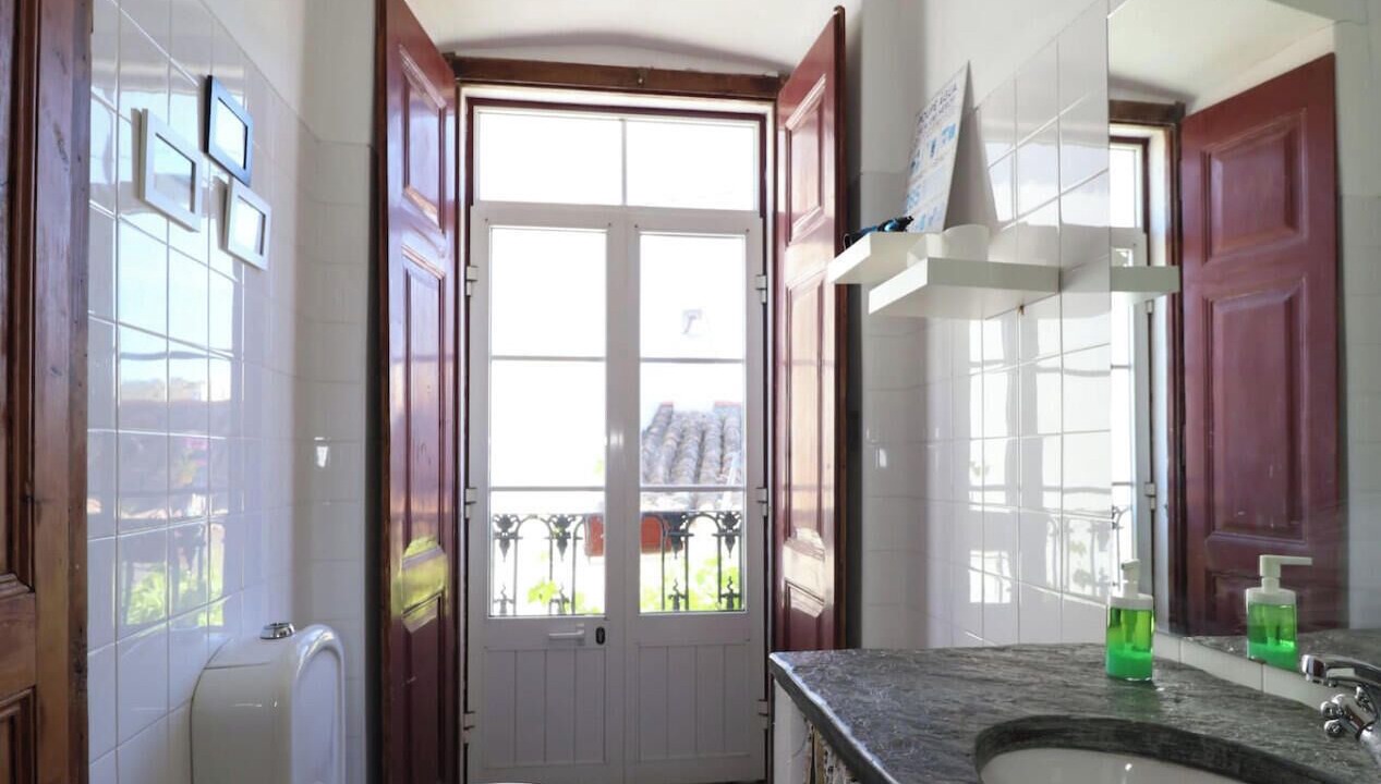Photo of Bathroom in Mertola