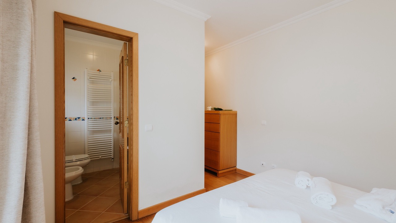 Photo of Bedroom in Quiaios