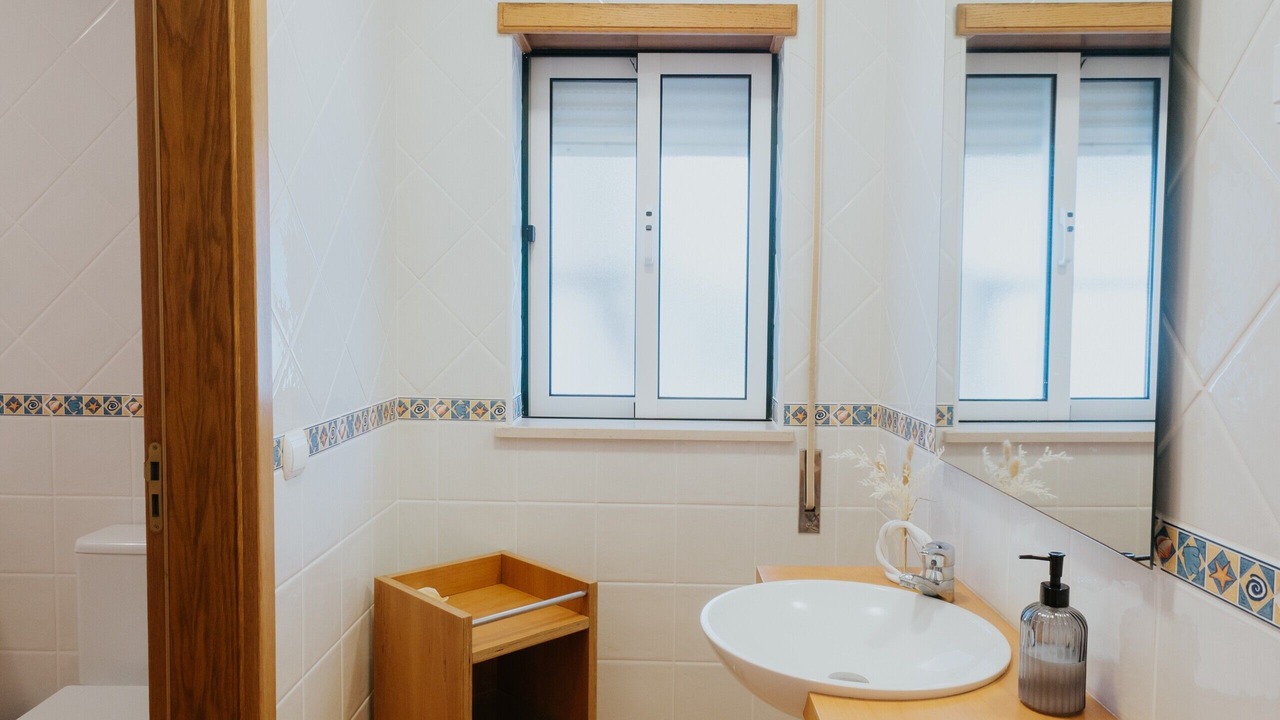 Photo of Bathroom in Quiaios