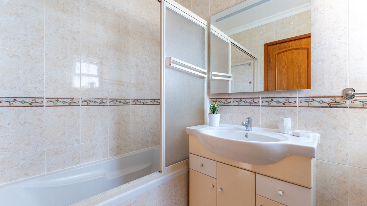 Photo of Bathroom in Vale de Carro
