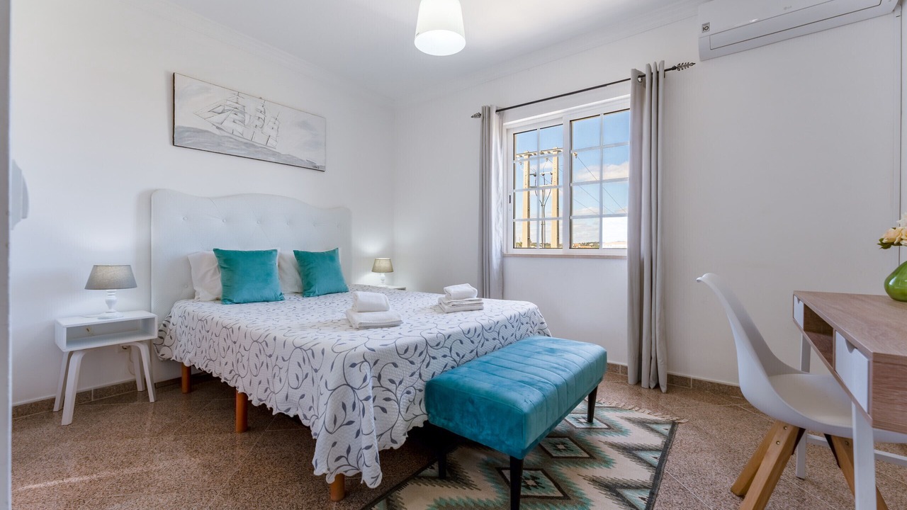 Photo of Bedroom in Vale de Carro