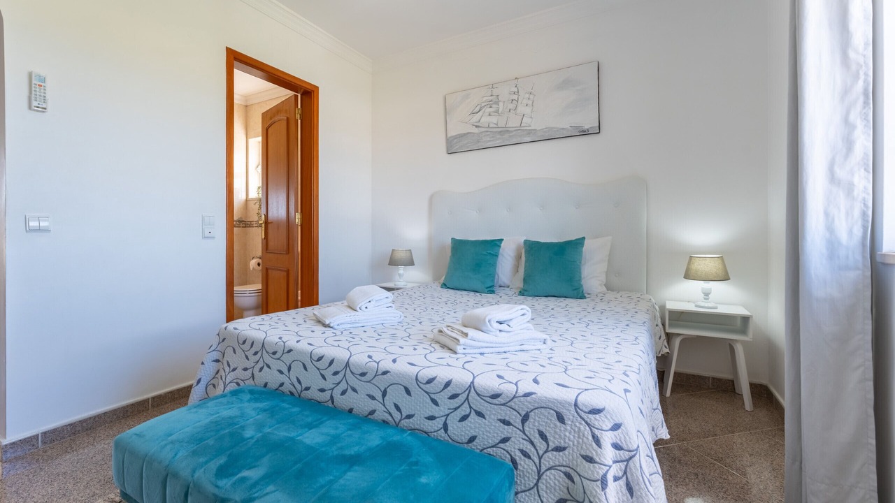 Photo of Bedroom in Vale de Carro