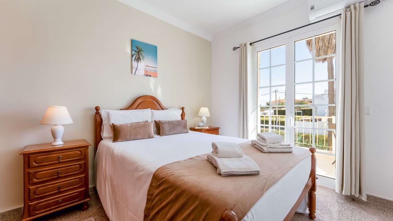 Photo of Bedroom in Vale de Carro