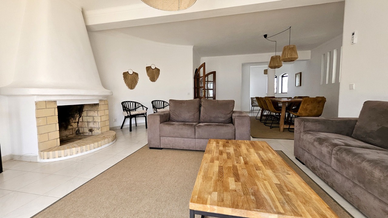 Photo of Livingroom in Gale