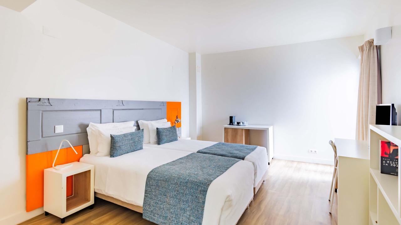 Photo of Bedroom in Setubal