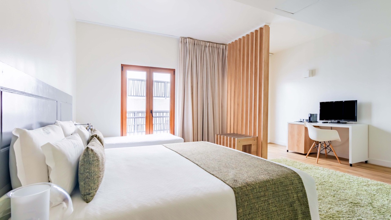 Photo of Bedroom in Setubal