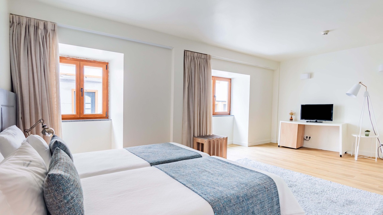 Photo of Bedroom in Setubal