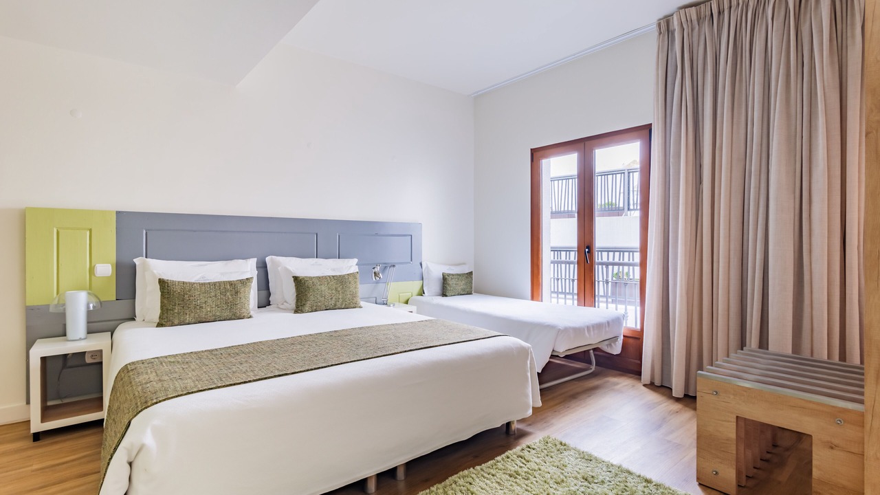 Photo of Bedroom in Setubal