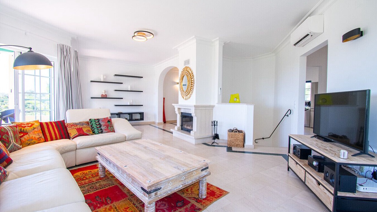 Photo of Livingroom in Estombar