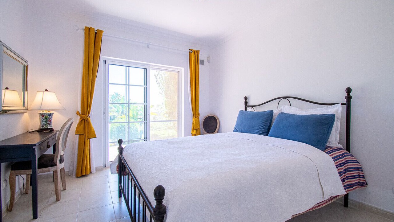 Photo of Bedroom in Estombar