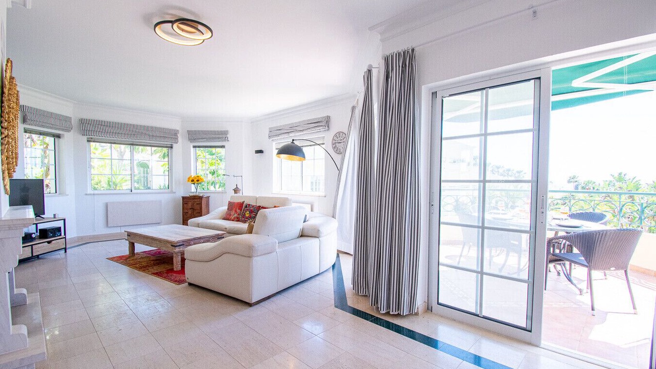 Photo of Livingroom in Estombar