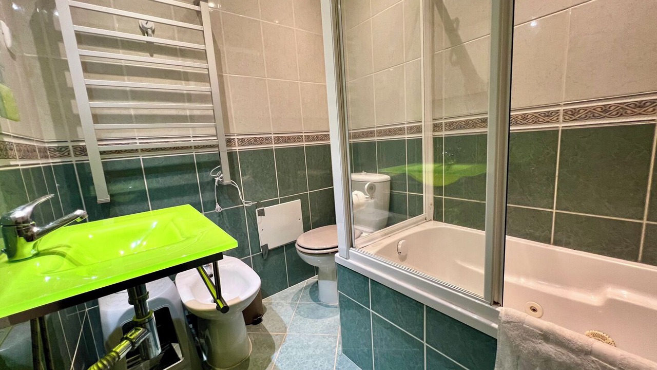 Photo of Bathroom in Valverde