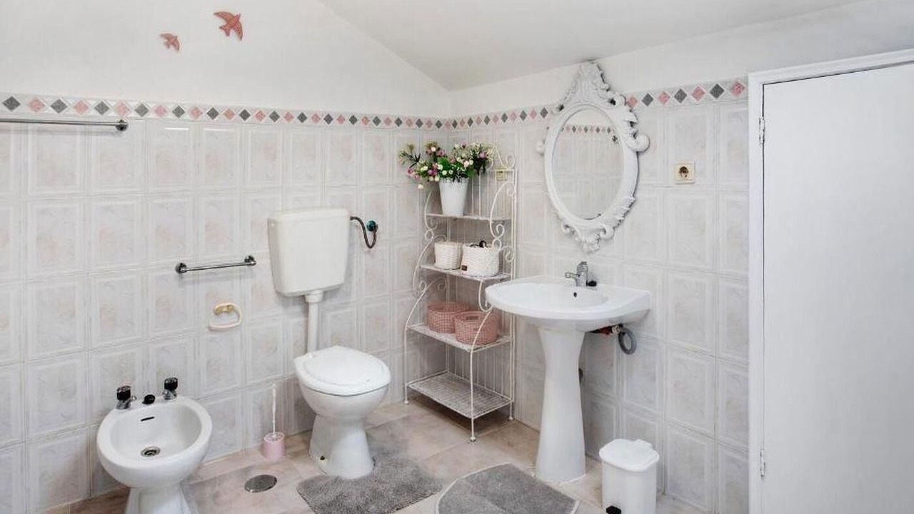 Photo of Bathroom in Famalicao