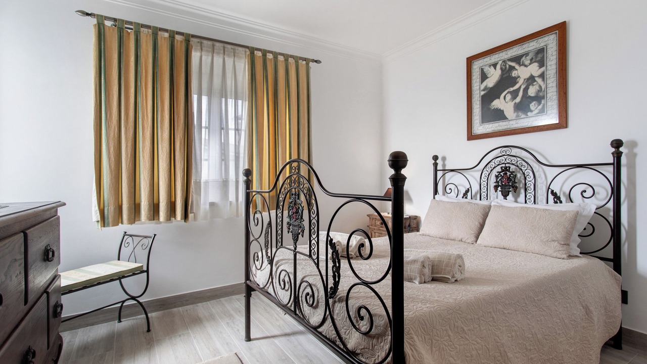 Photo of Bedroom in Lourinha
