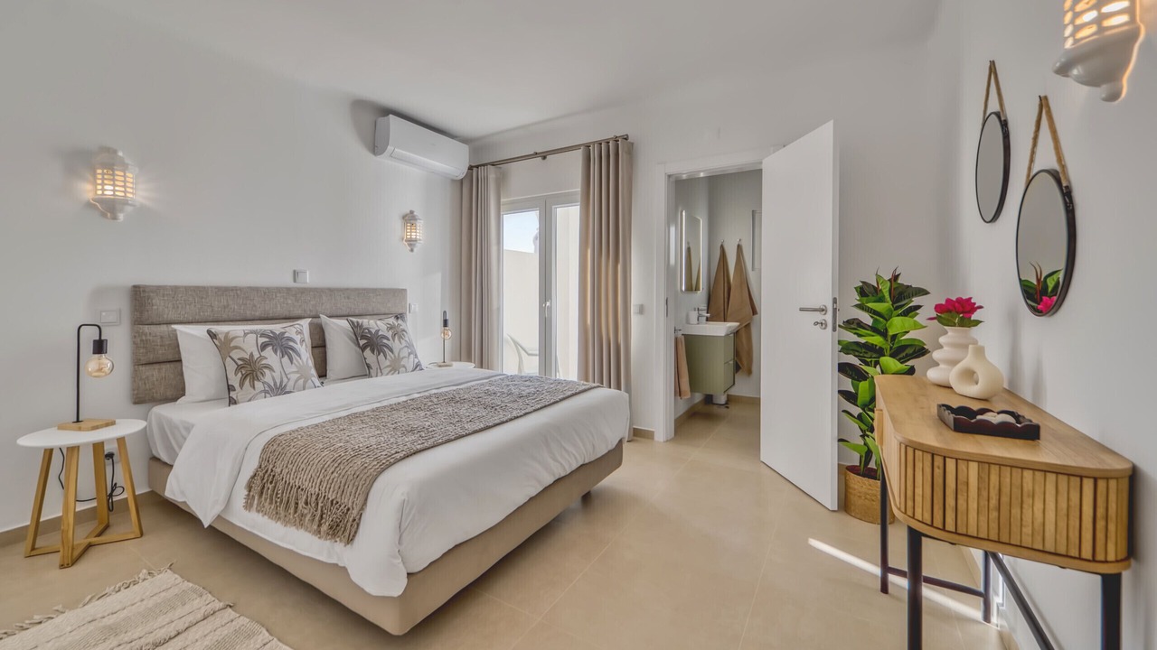 Photo of Bedroom in Mato Serrao