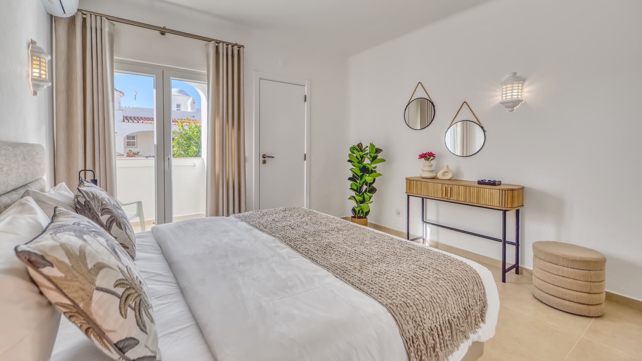Photo of Bedroom in Mato Serrao