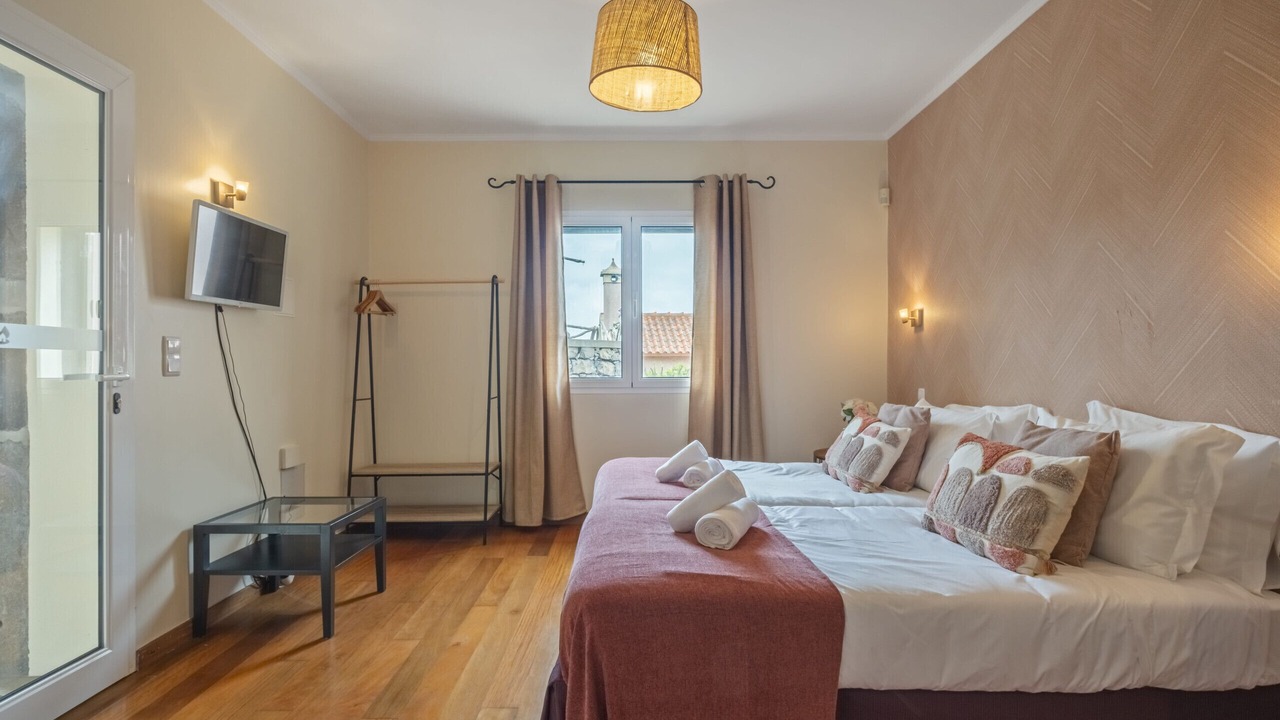 Photo of Bedroom in Porto Moniz