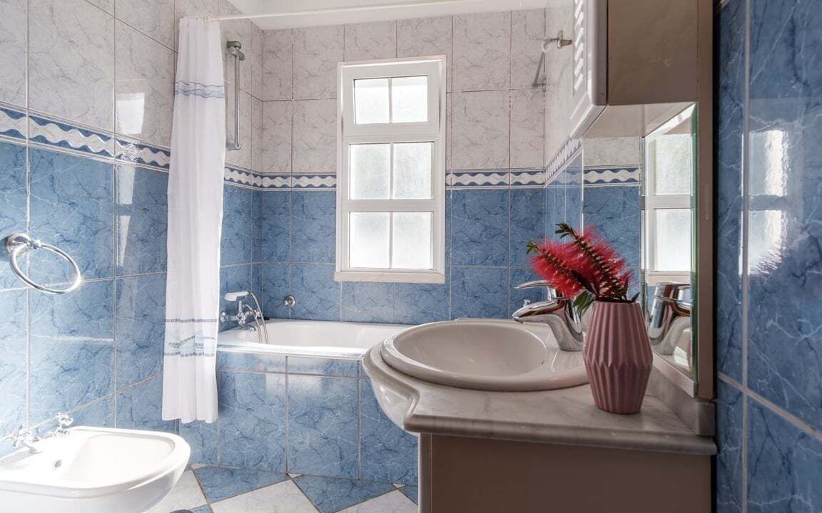 Photo of Bathroom in Arco da Calheta