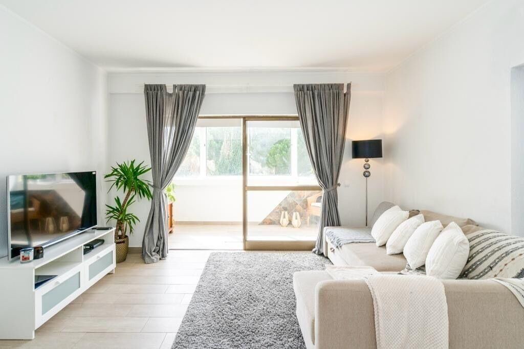 Photo of Livingroom in Quarteira