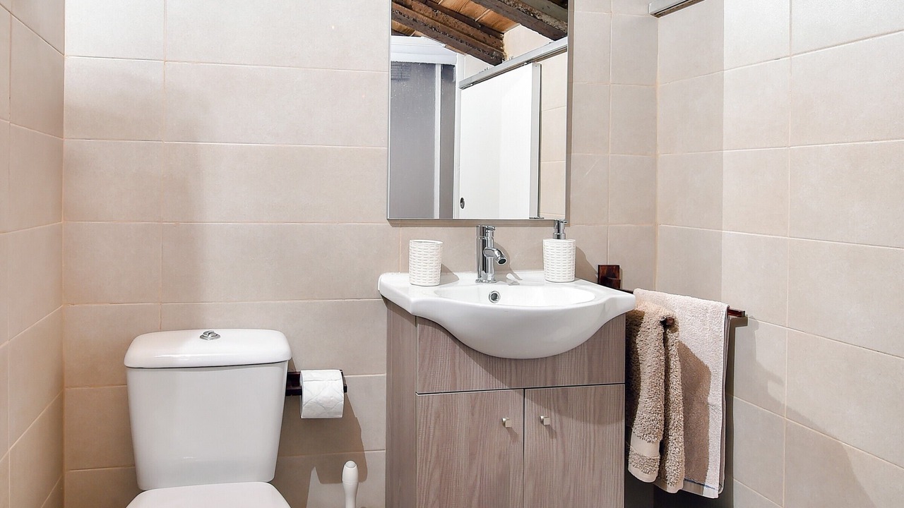 Photo of Bathroom in Mertola