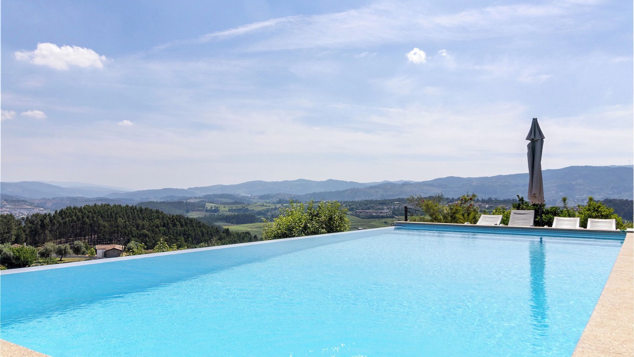 Photo of Outdoor in Molares
