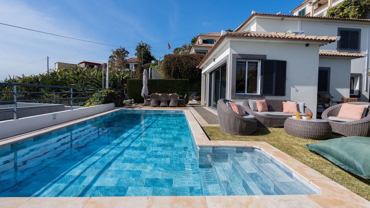 Photo of Outdoor in Canhas