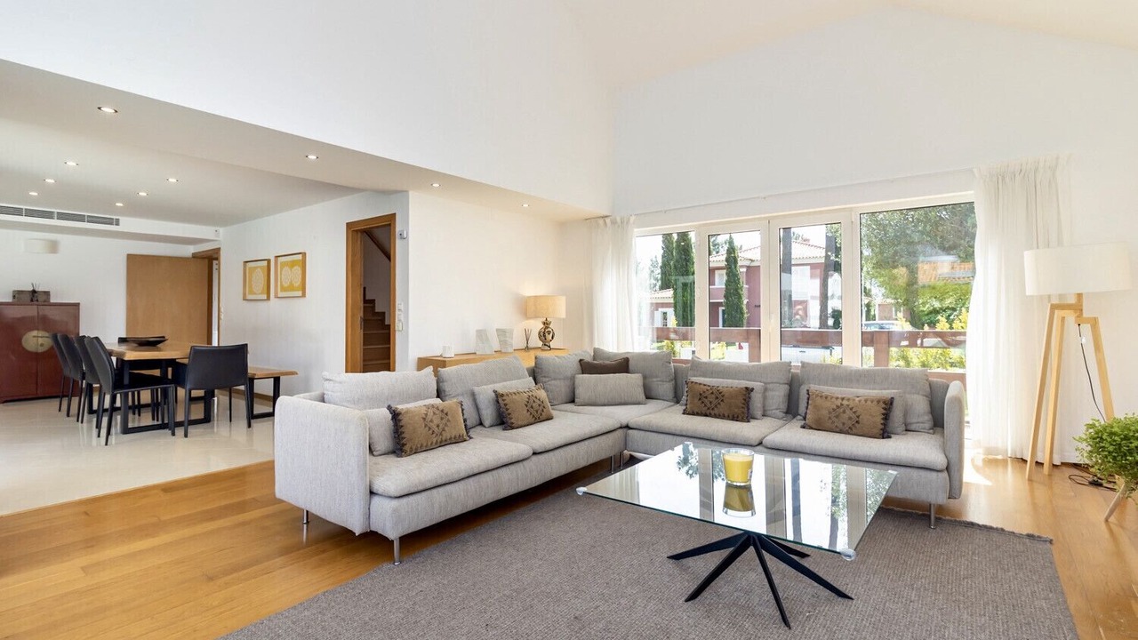 Photo of Livingroom in Charneca de Caparica e Sobreda