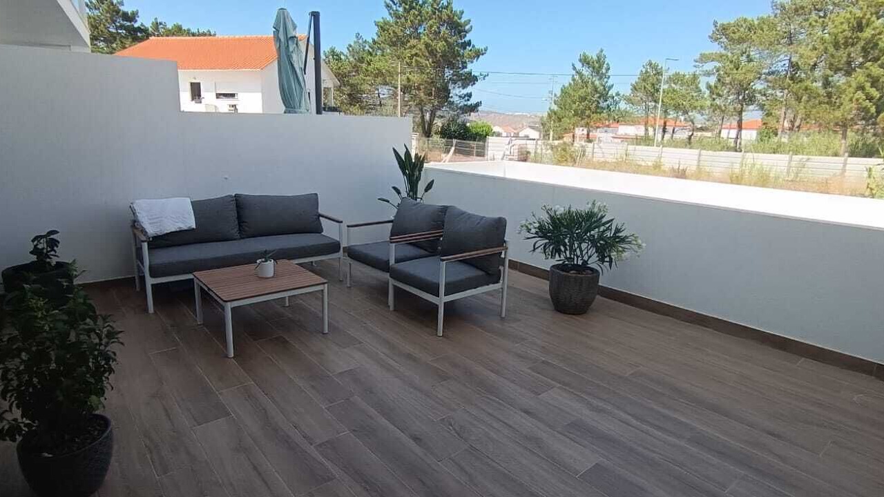 Photo of Patio Balcony in Salir do Porto