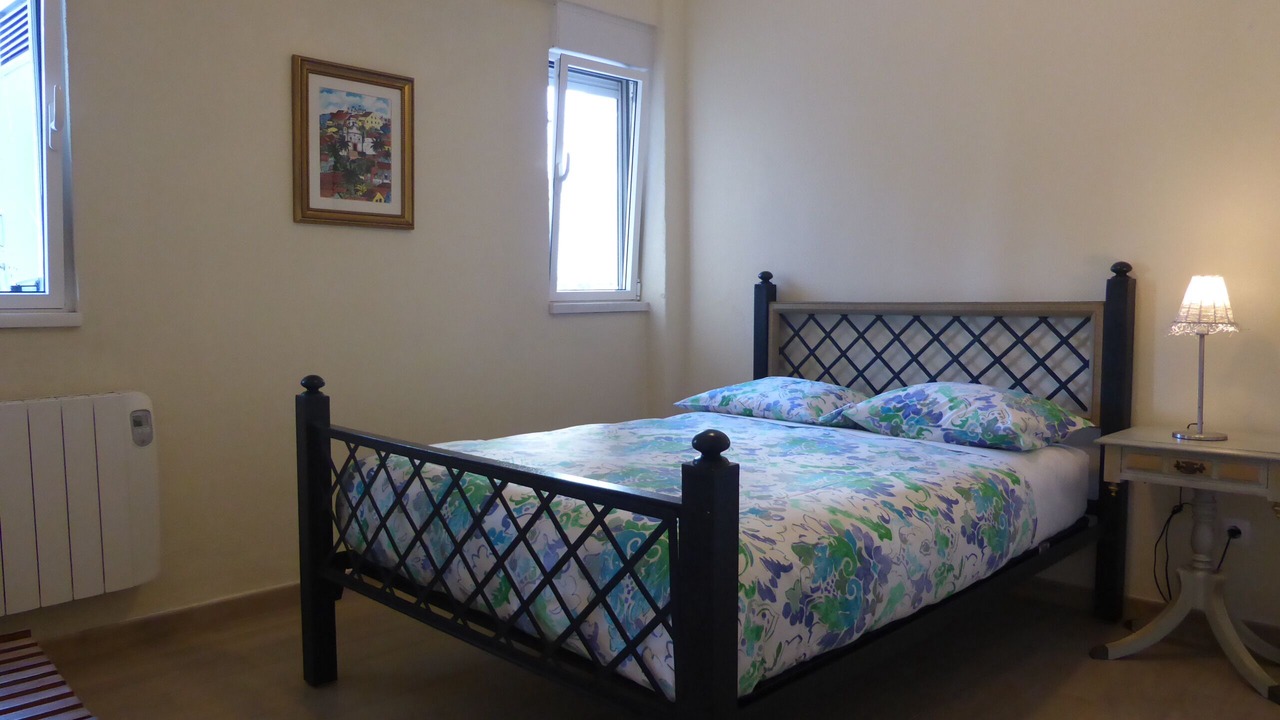 Photo of Bedroom in Sacavem