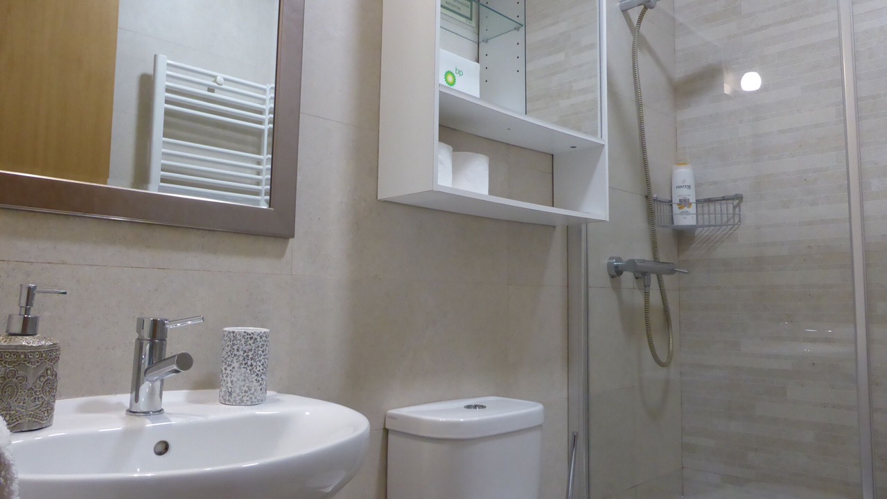 Photo of Bathroom in Sacavem