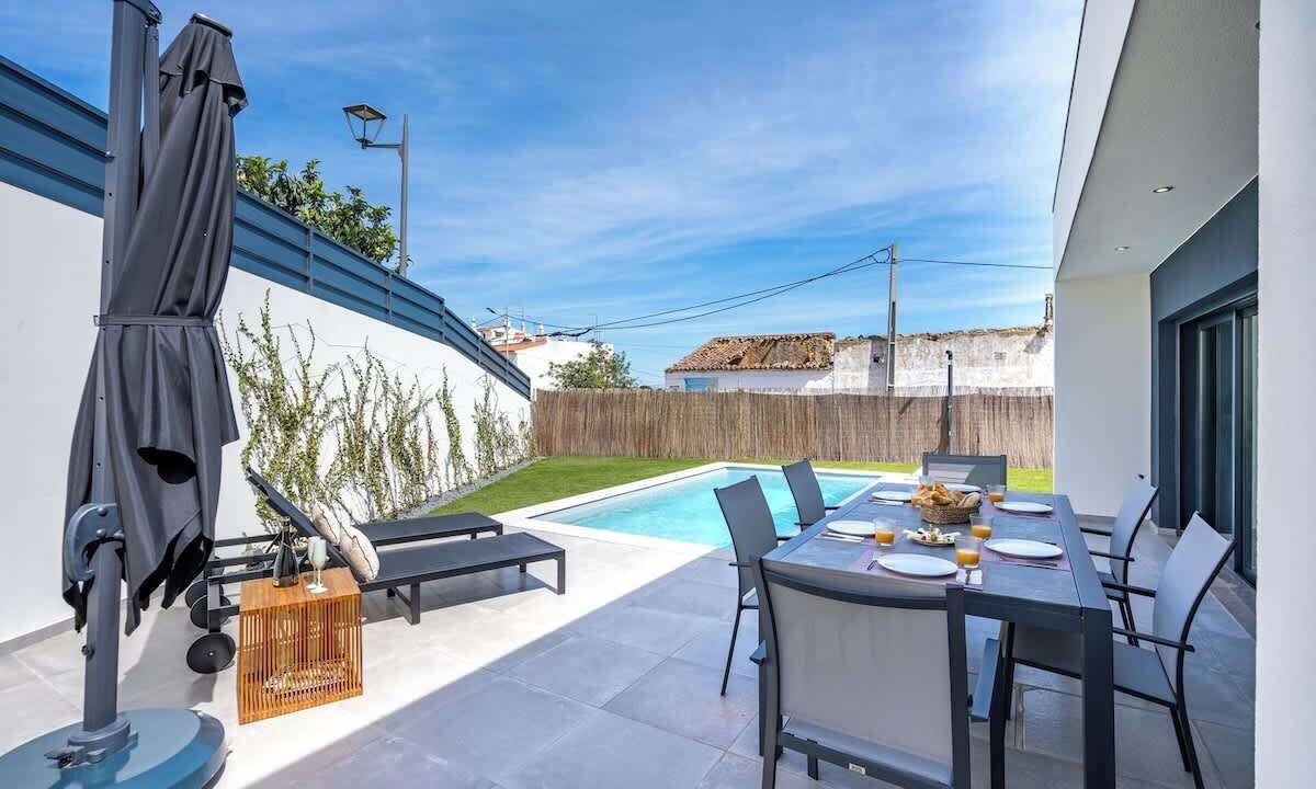 Photo of Outdoor in Porches