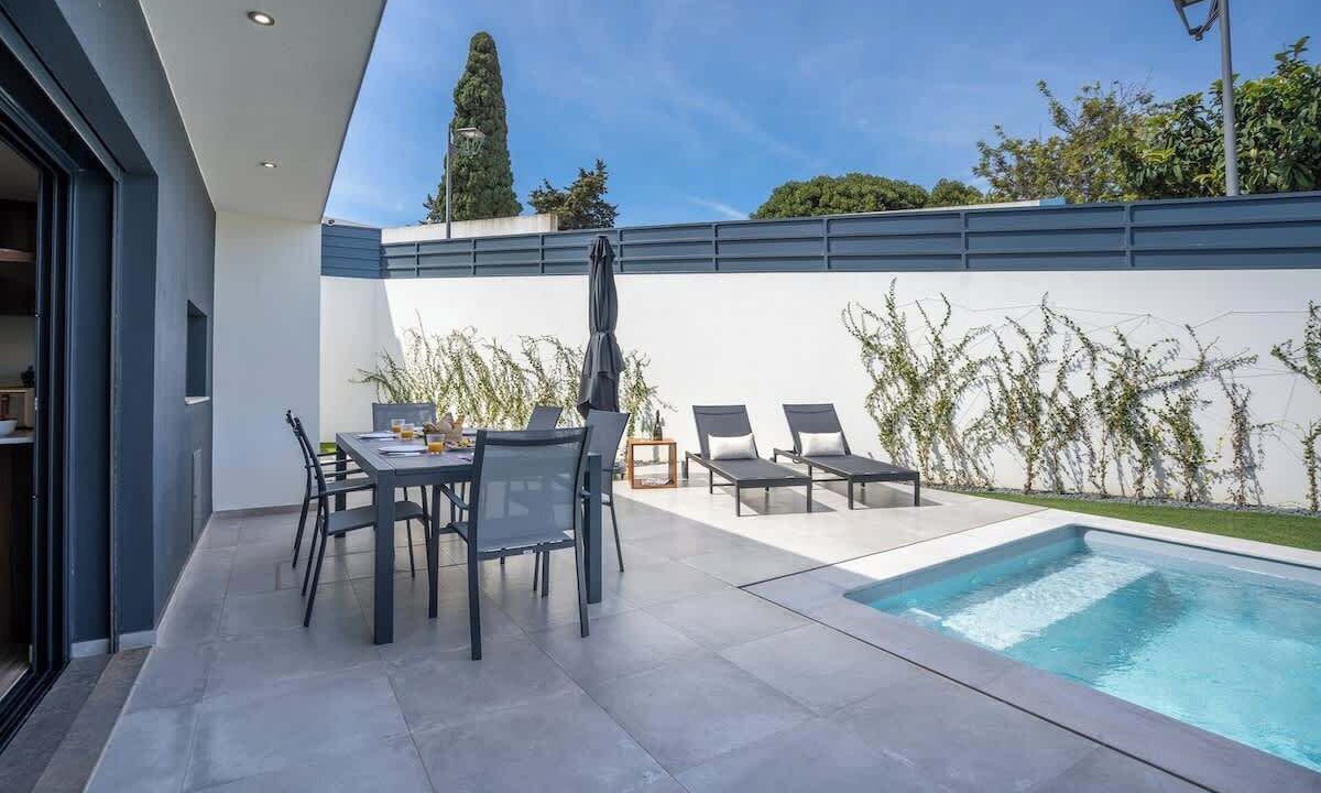 Photo of Outdoor in Porches