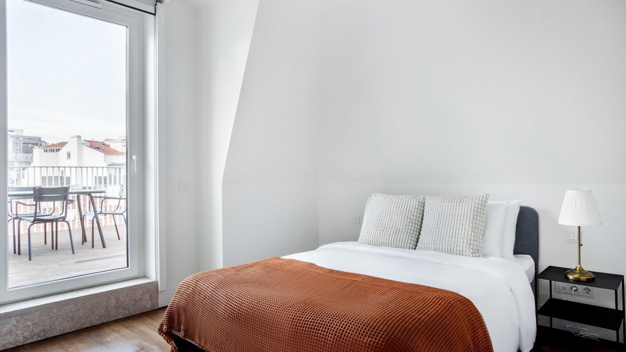 Photo of Bedroom in Lisbon Old Town