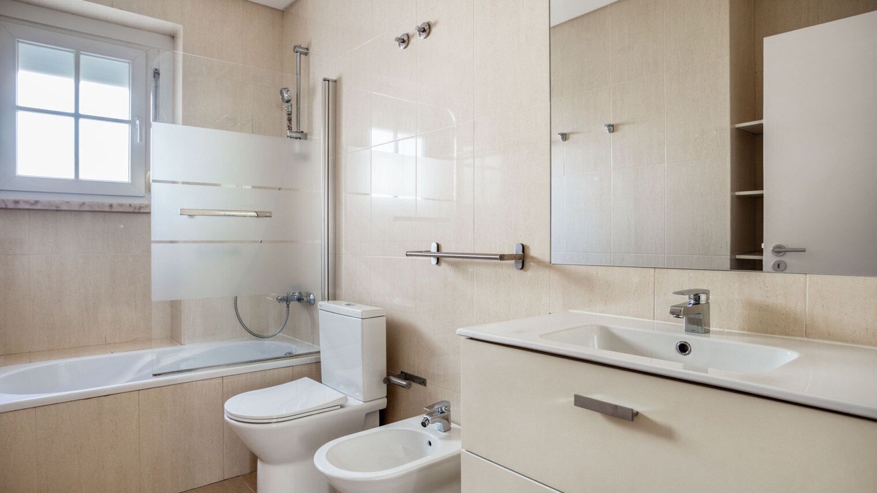 Photo of Bathroom in Alvalade