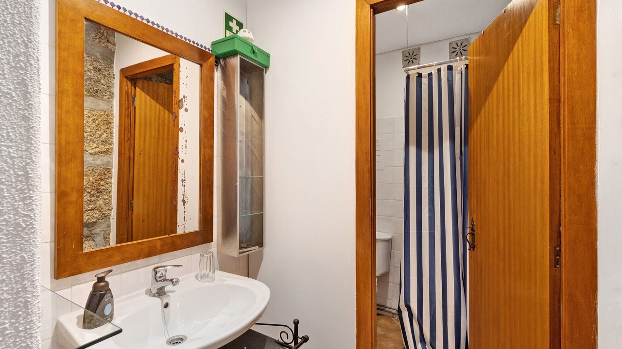 Photo of Bathroom in Beijos