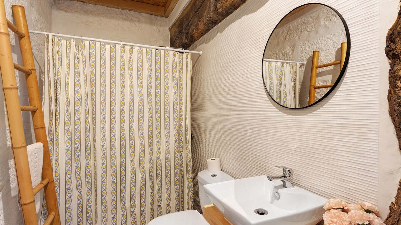 Photo of Bathroom in Beijos