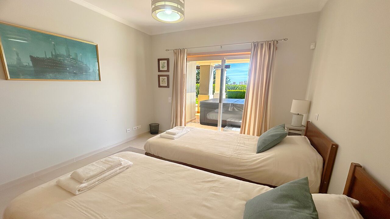 Photo of Bedroom in Porto de Mos