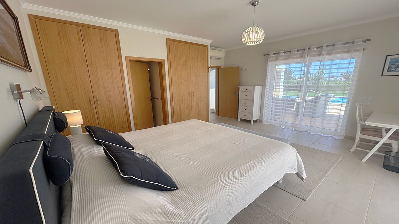 Photo of Bedroom in Porto de Mos
