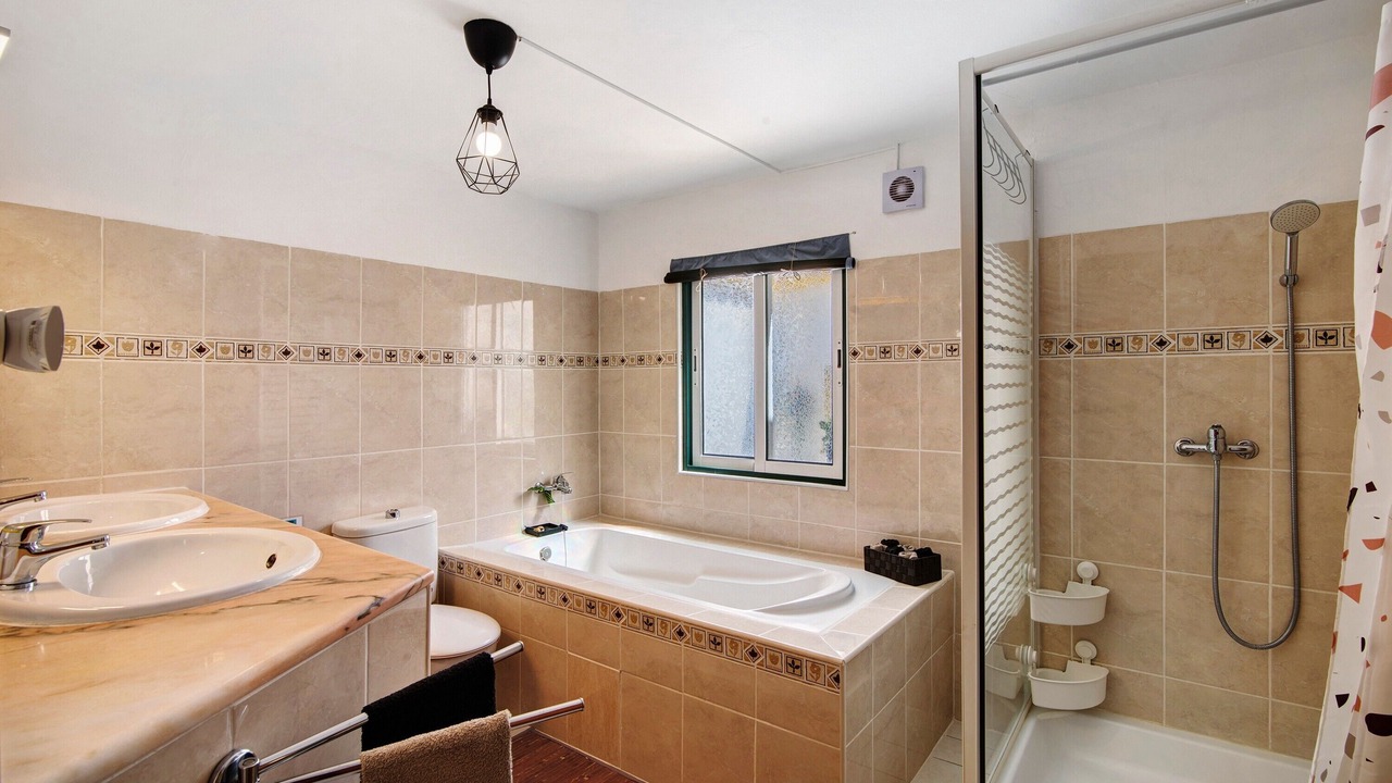 Photo of Bathroom in Loule