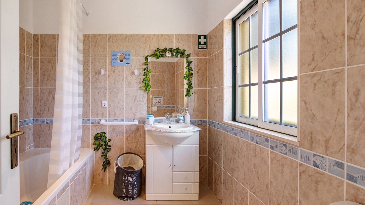 Photo of Bathroom in Loule