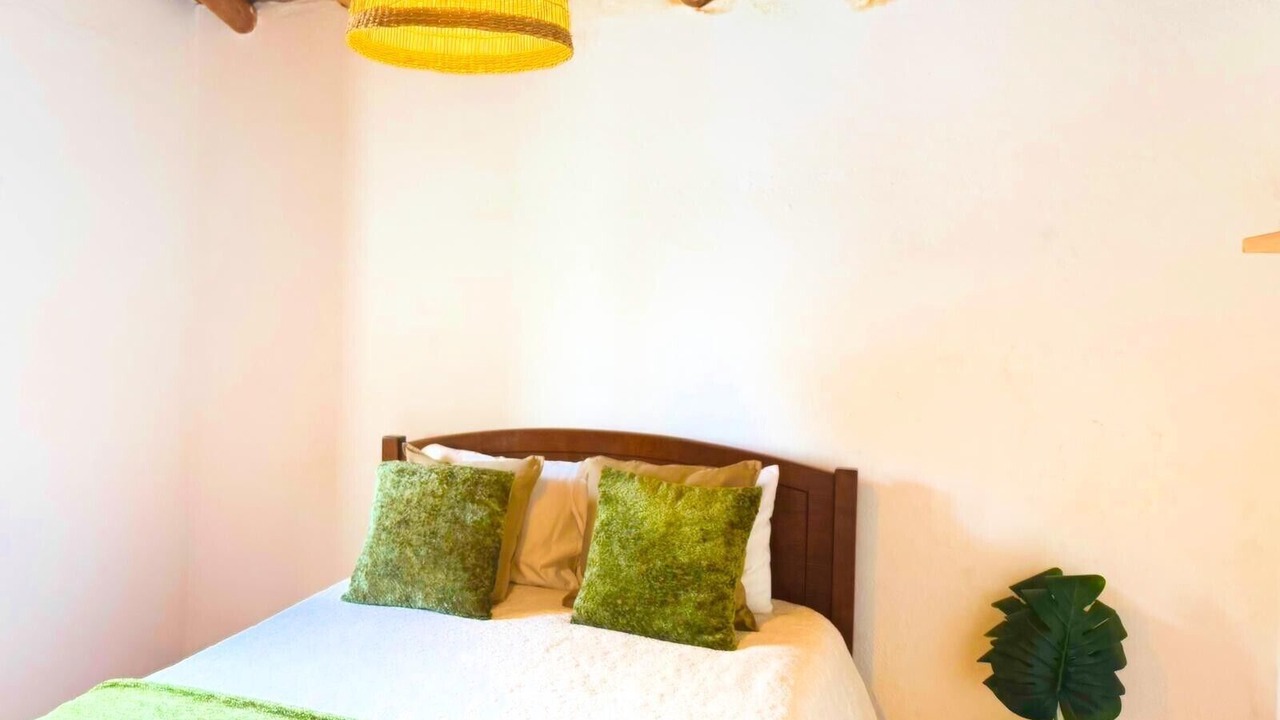 Photo of Bedroom in Redondo
