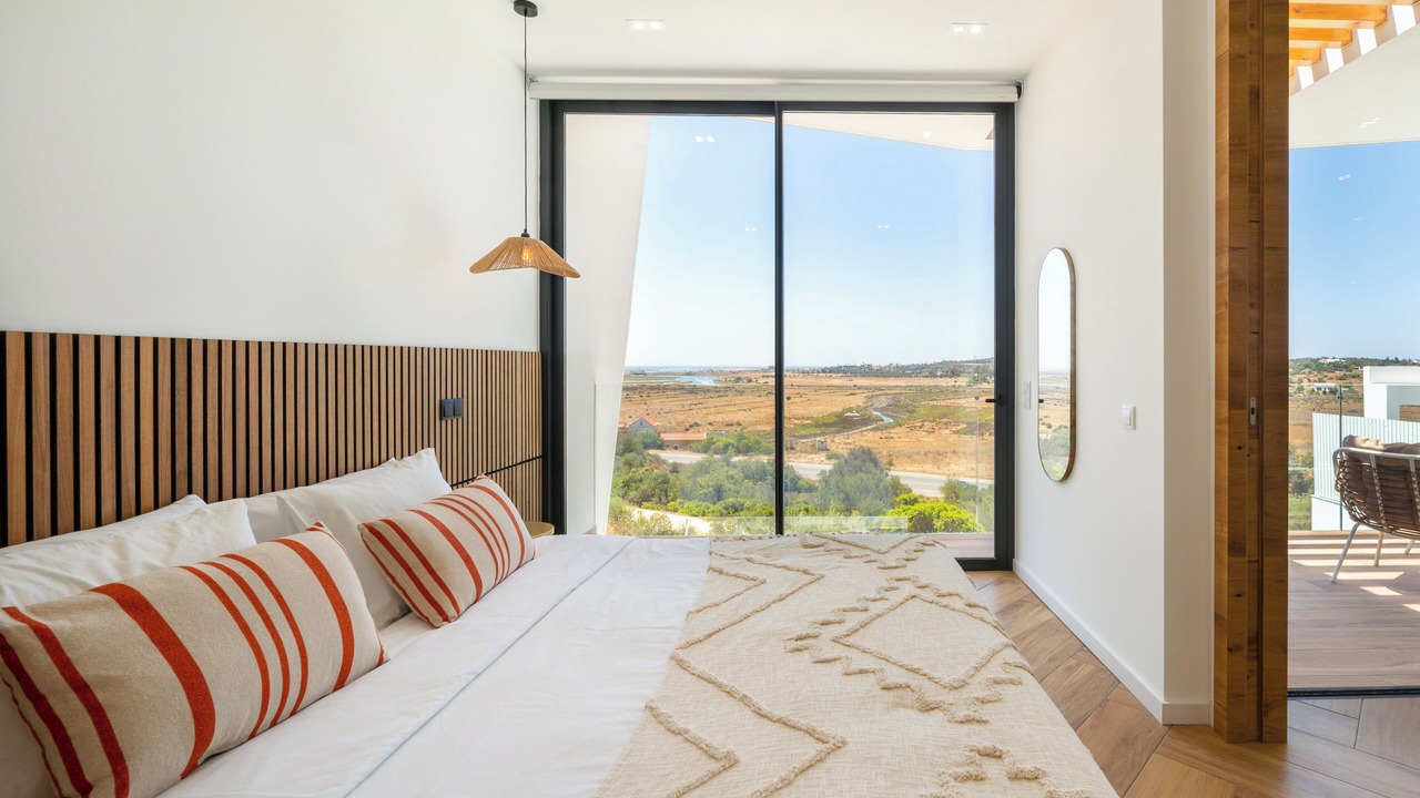 Photo of Bedroom in Portimao
