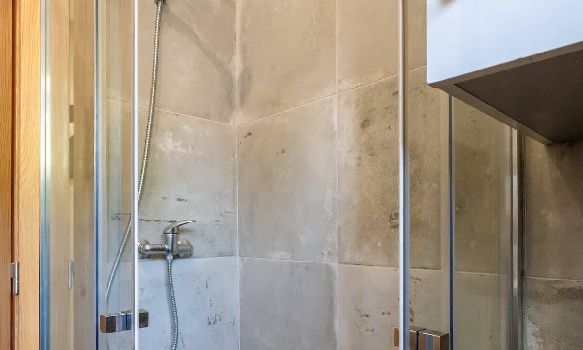 Photo of Bathroom in Paranhos