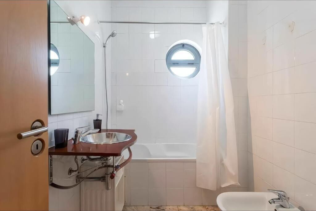 Photo of Bathroom in Quinta do Anjo