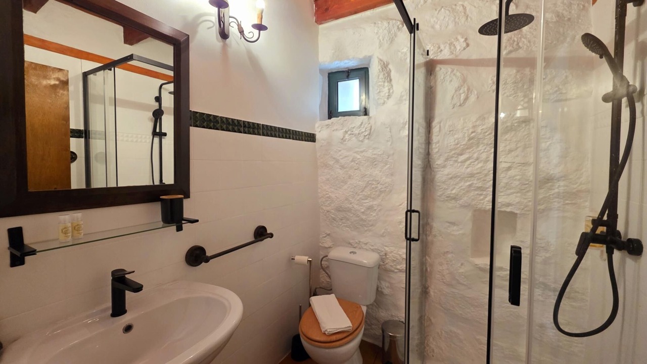 Photo of Bathroom in Melgaco