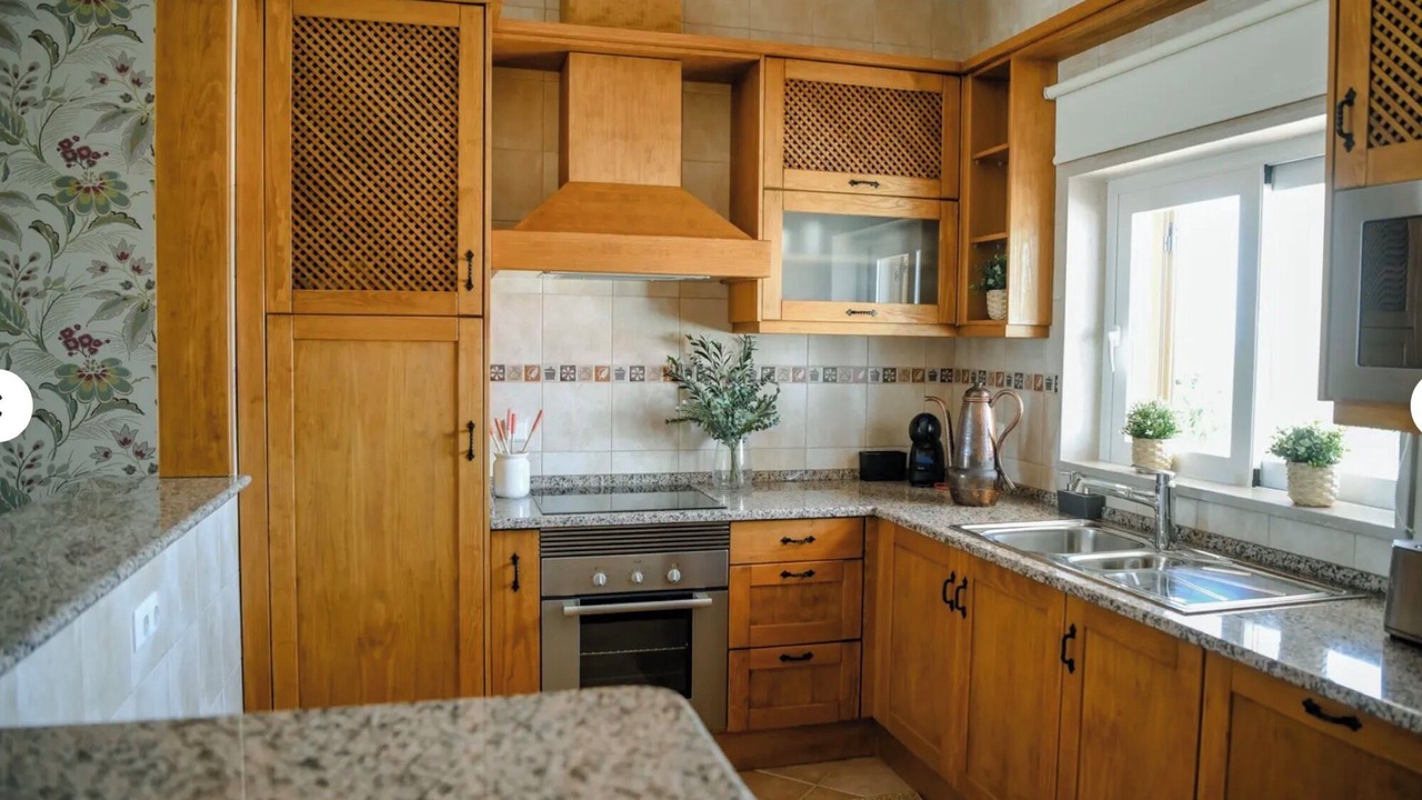Photo of Kitchen in Aldeia dos Palheiros