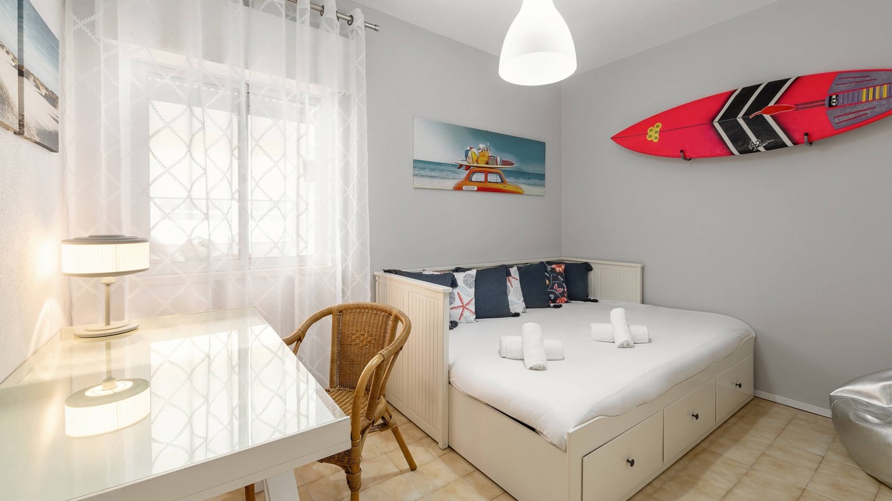 Photo of Bedroom in Peniche