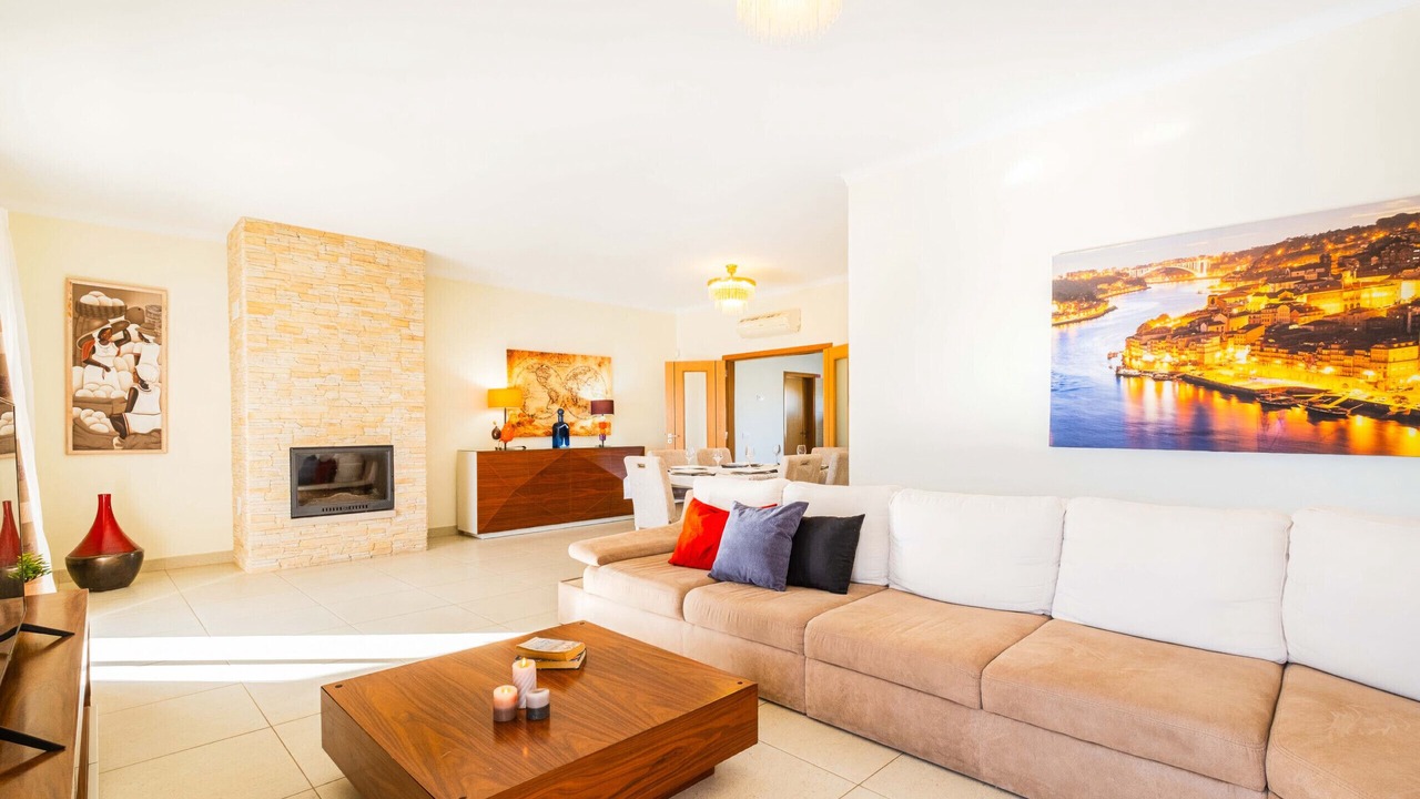 Photo of Livingroom in Lagoa e Carvoeiro